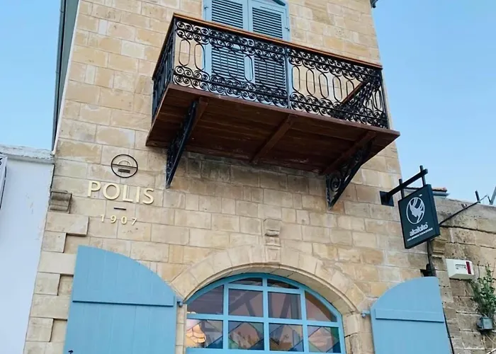 Panzió 1907 By Louis