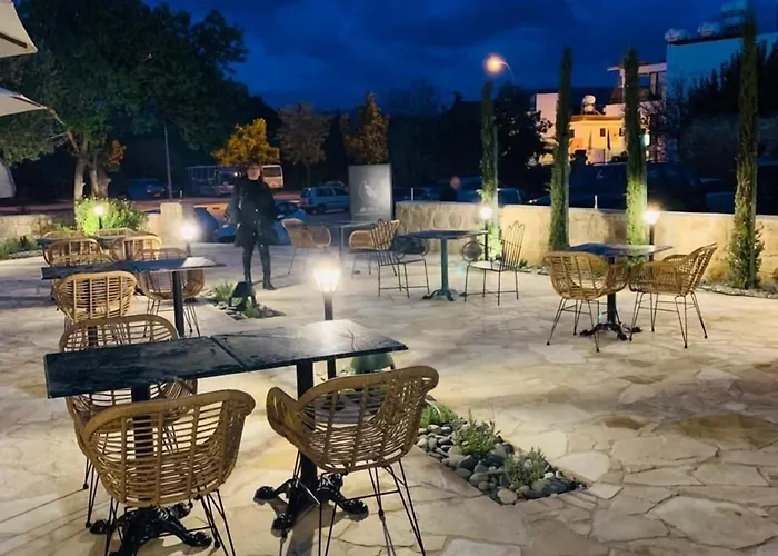 1907 By Louis Bed and breakfast Polis