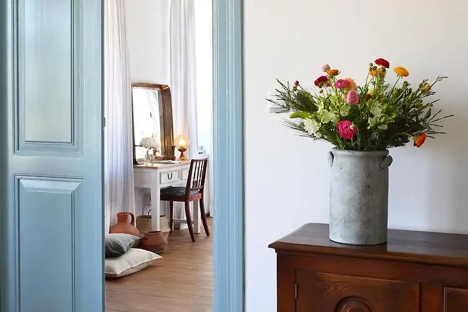 1907 By Louis Bed & Breakfast 4*