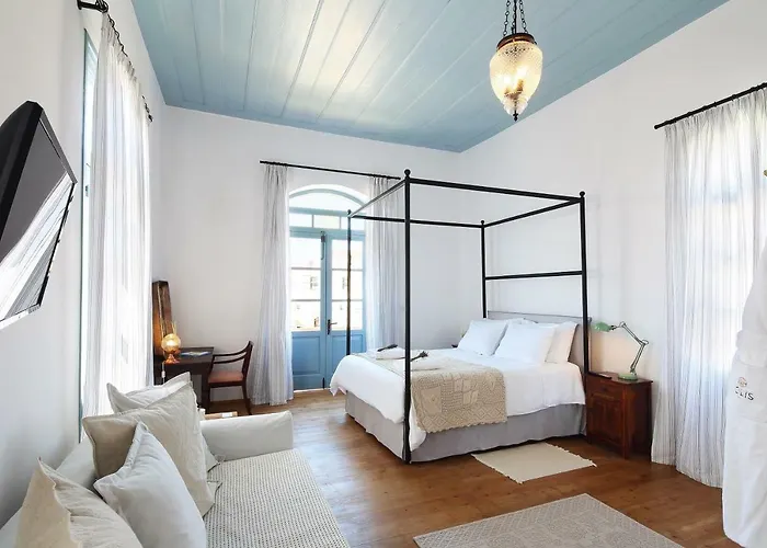 1907 By Louis Bed & Breakfast Polis